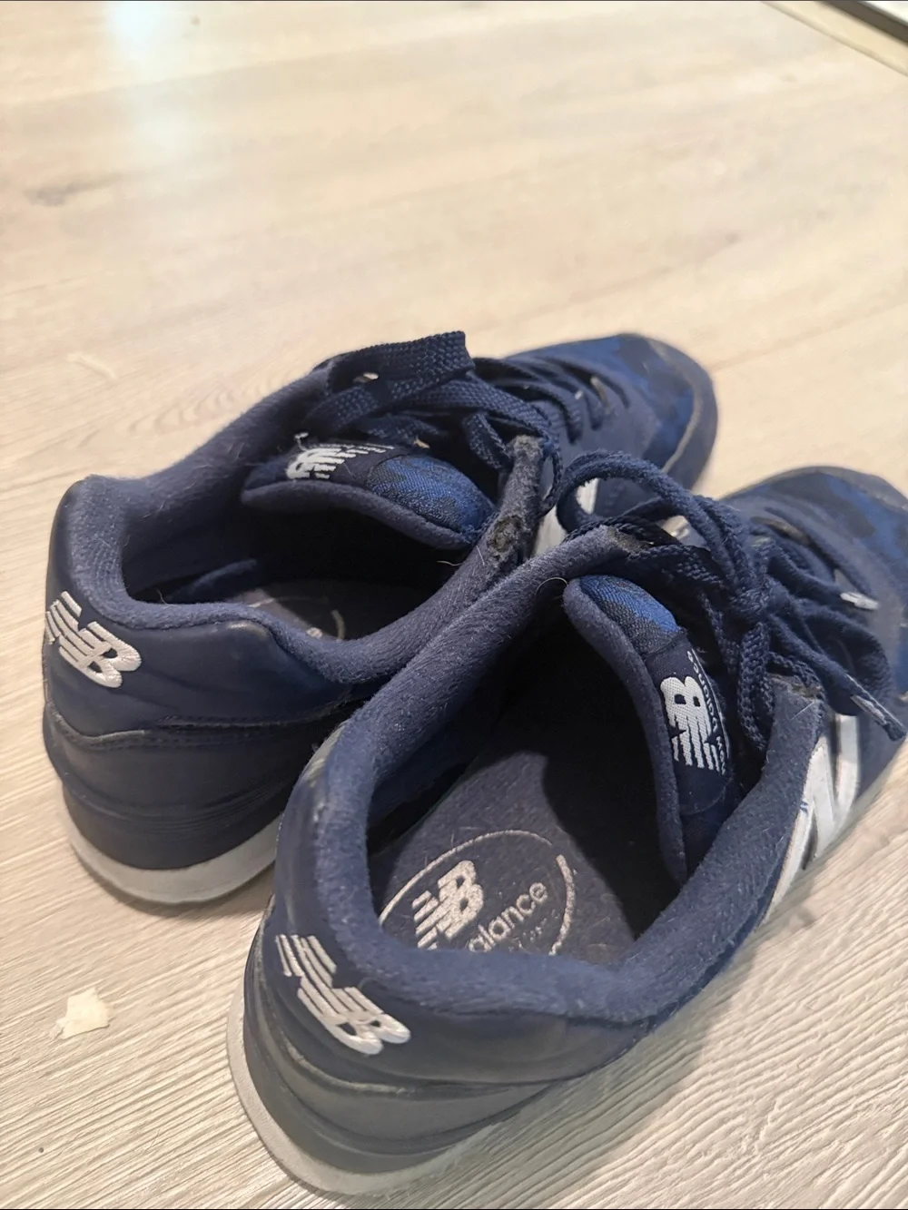New Balance Men’s Navy and Silver Athletic Sneakers - Picture 4 of 5